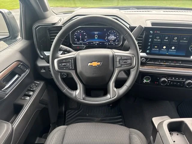 Used 2023 Dark Ash Metallic Chevrolet LT (2FL) image 15