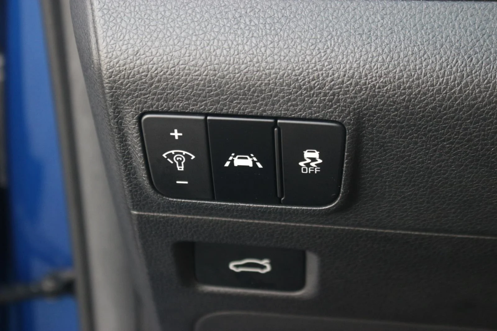 Used 2022 Blue Kia GT-Line image 28