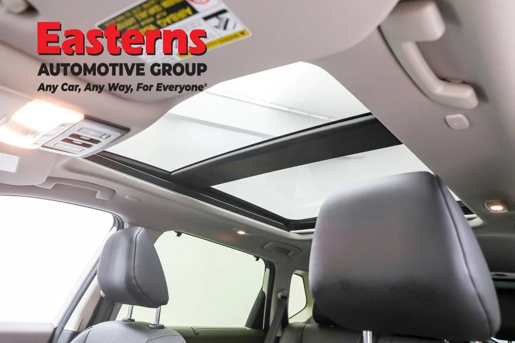 Used 2023 White Nissan SV image 32