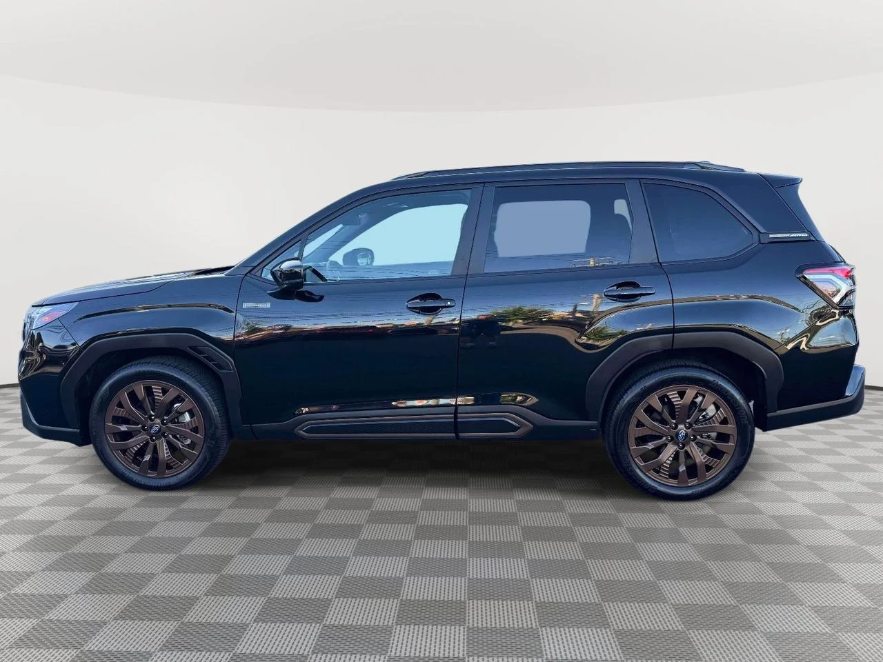 Used 2025 Crystal Black Silica Subaru Sport Hybrid image 5