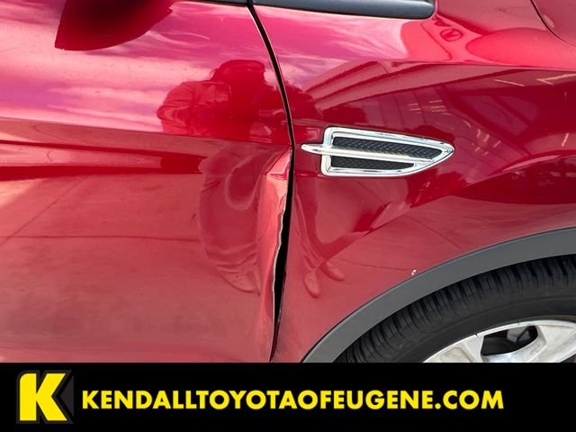 Used 2016 Red Ford SE image 16