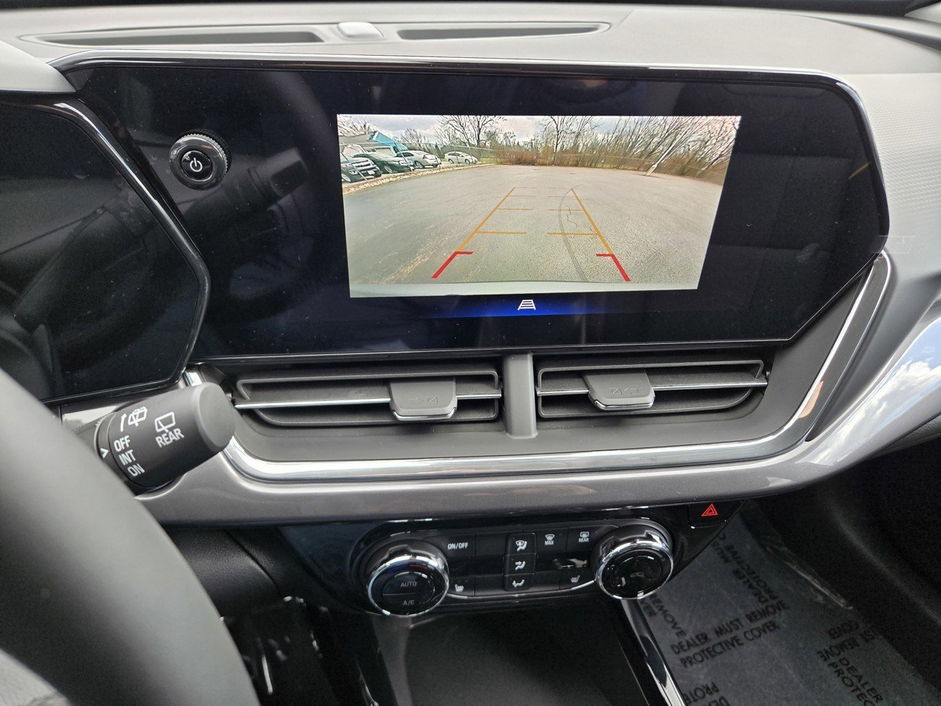 2026 Chevrolet Trax Activ - Photo 7