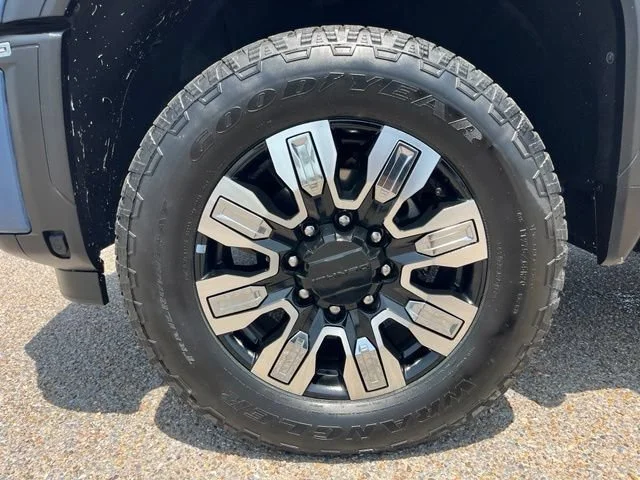 Used 2024 Downpour Metallic GMC Denali image 10