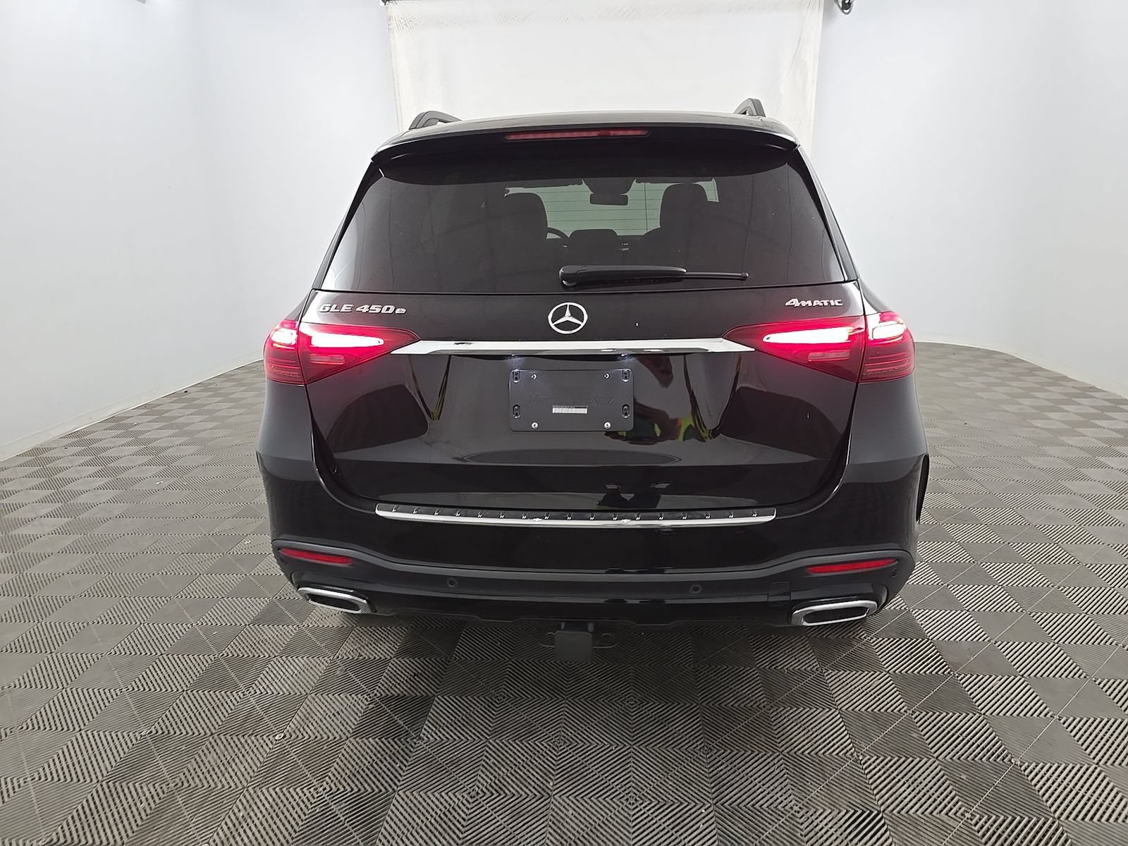 Certified Used 2025 Black Mercedes-Benz GLE 450e image 9