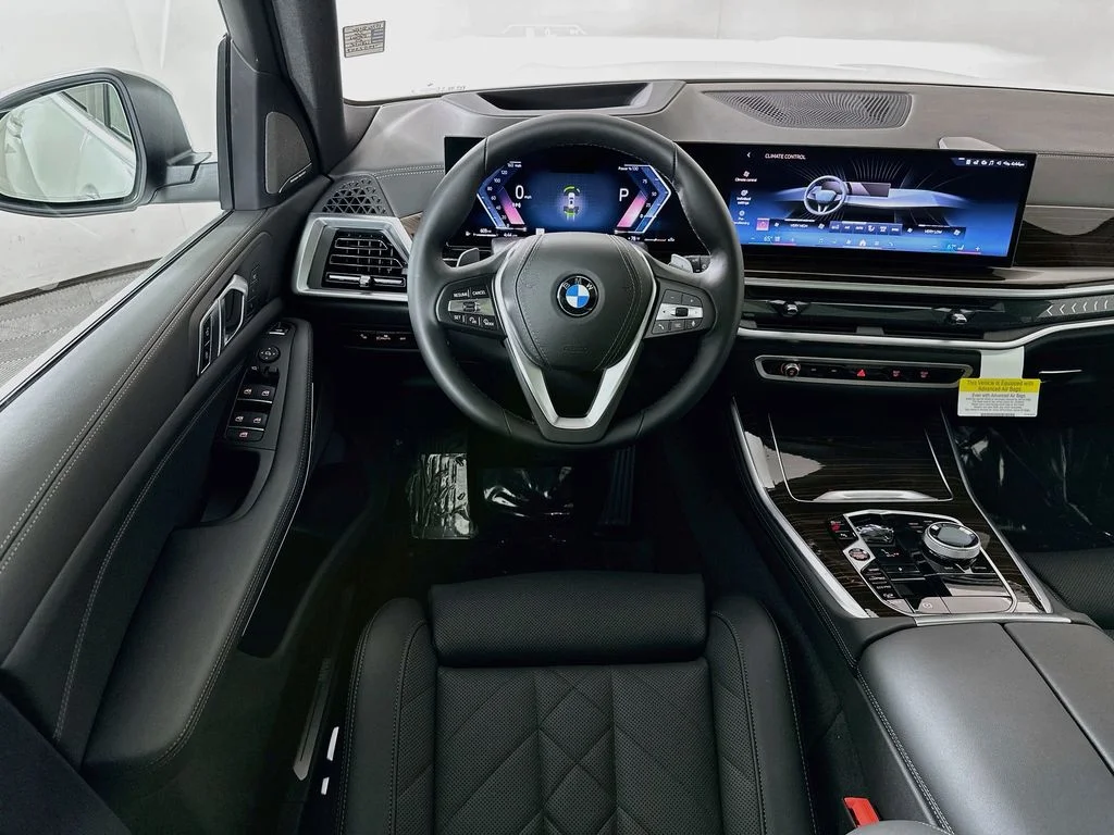 New 2026 Alpine White BMW xDrive40i image 25