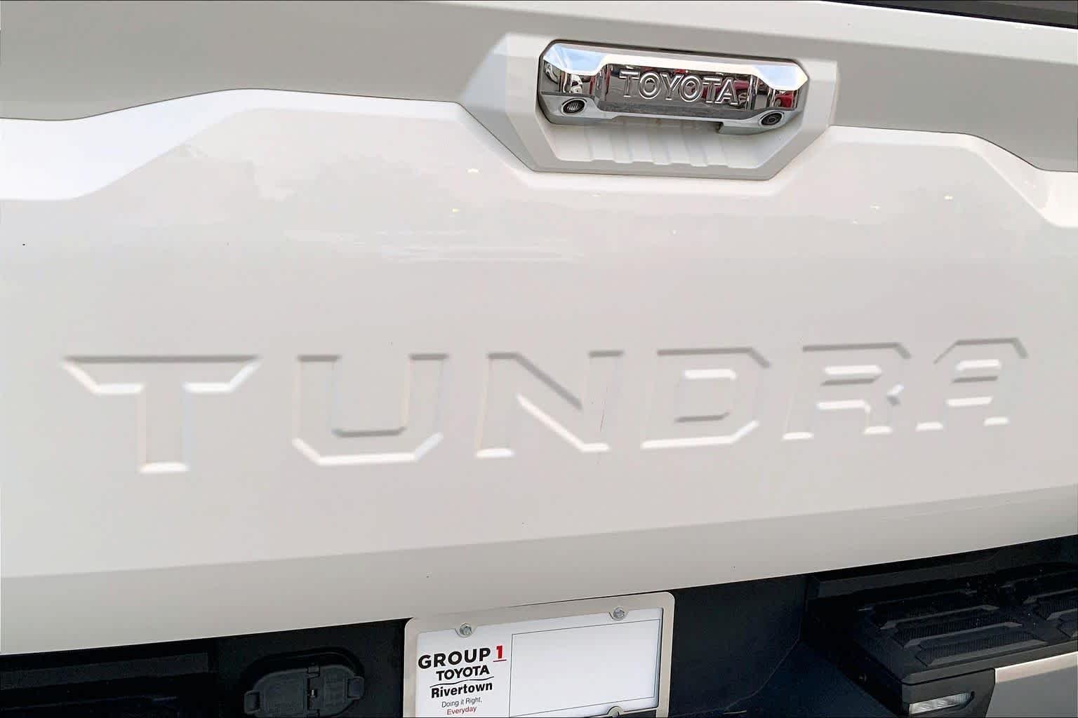 Used 2023 Ice Cap Toyota Limited image 10