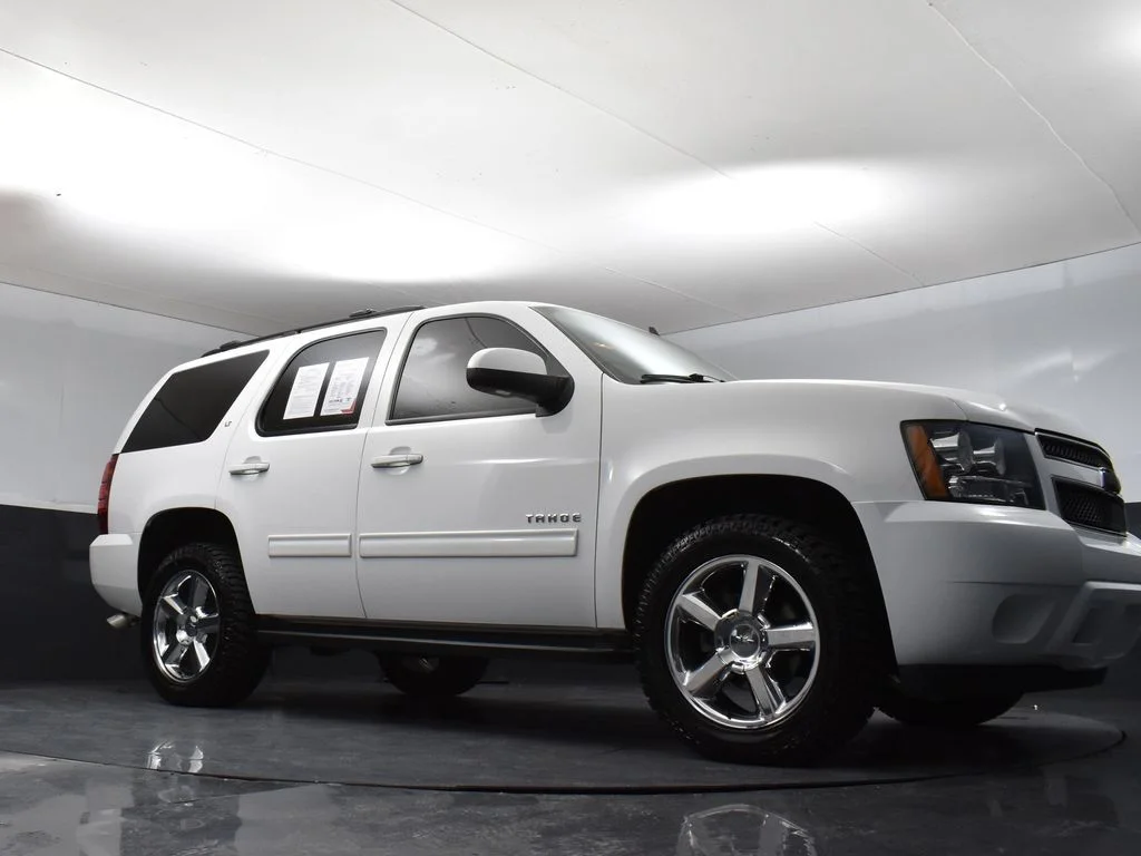 Used 2013 White Chevrolet LT image 32