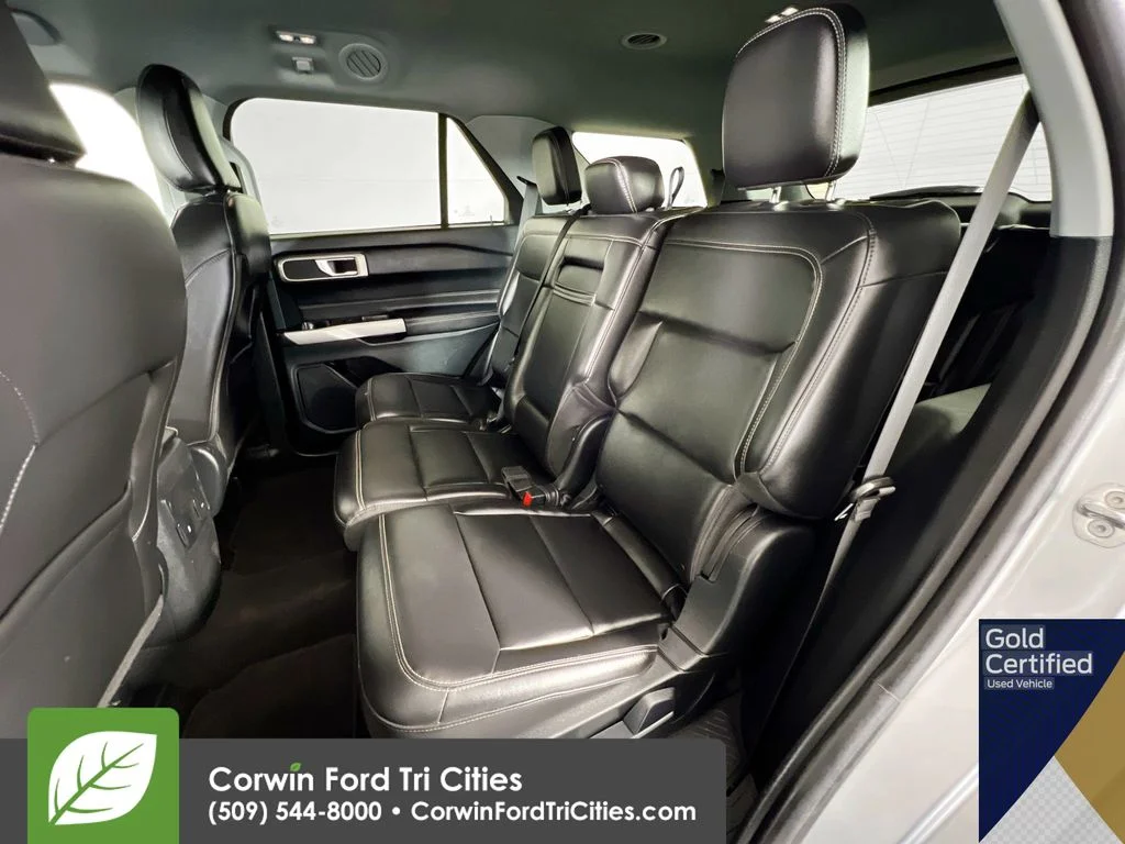 Used 2024 Iconic Silver Metallic Ford XLT image 28