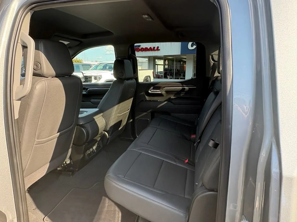Used 2025 Sterling Metallic GMC SLT image 22