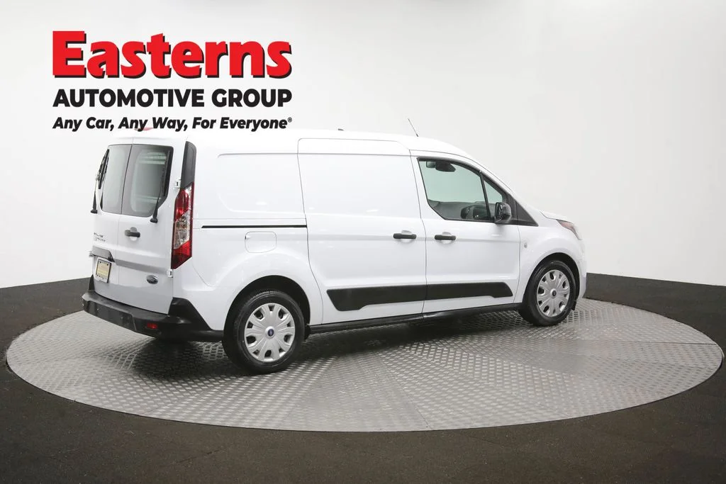 Used 2022 White Ford XLT image 36
