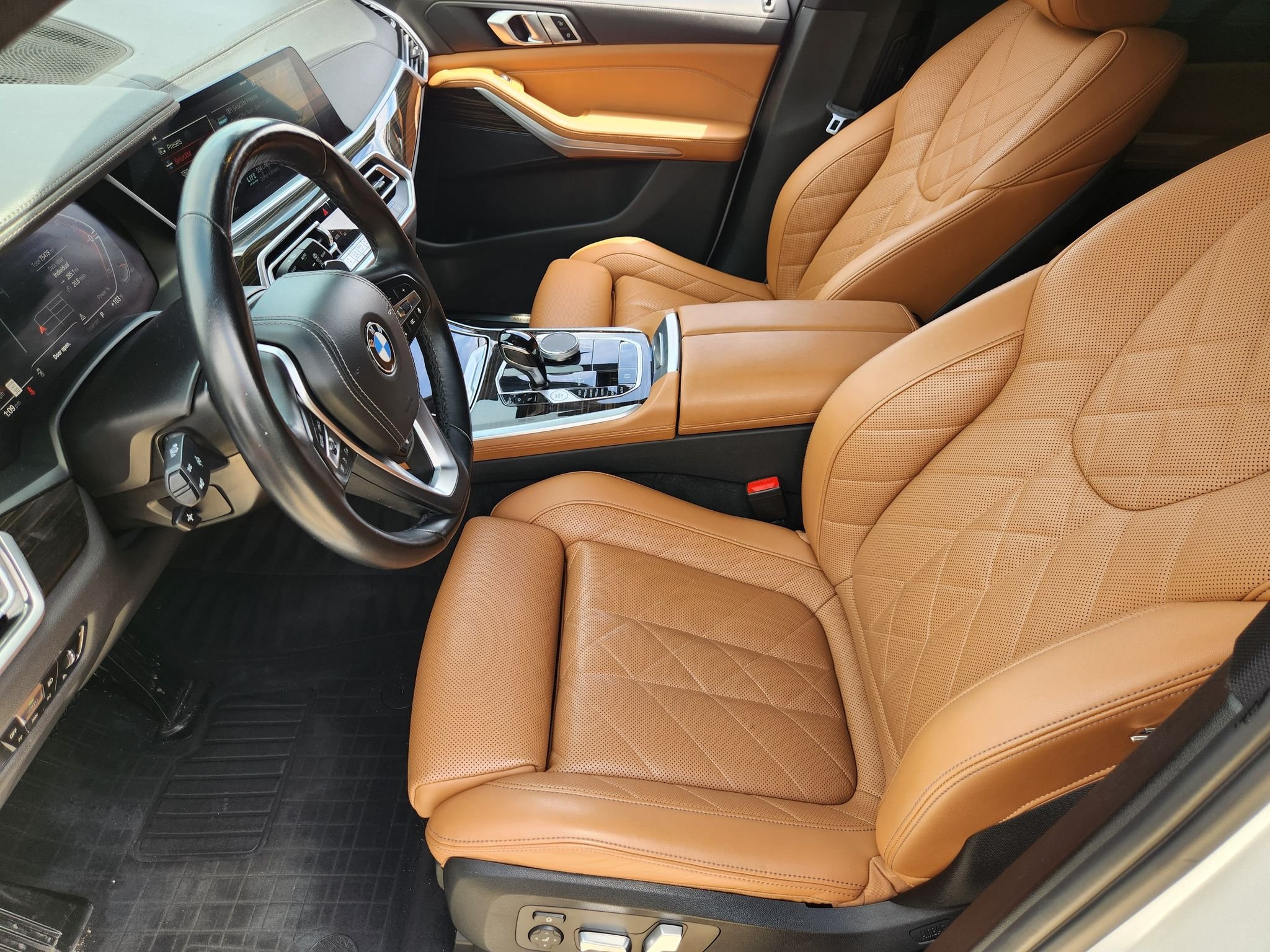 Used 2023 Alpine White BMW sDrive40i image 14