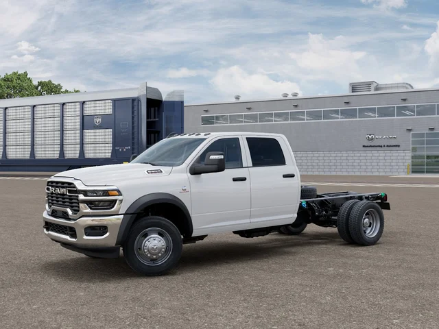 2027 RAM 5500 Chassis Cab TRADESMAN