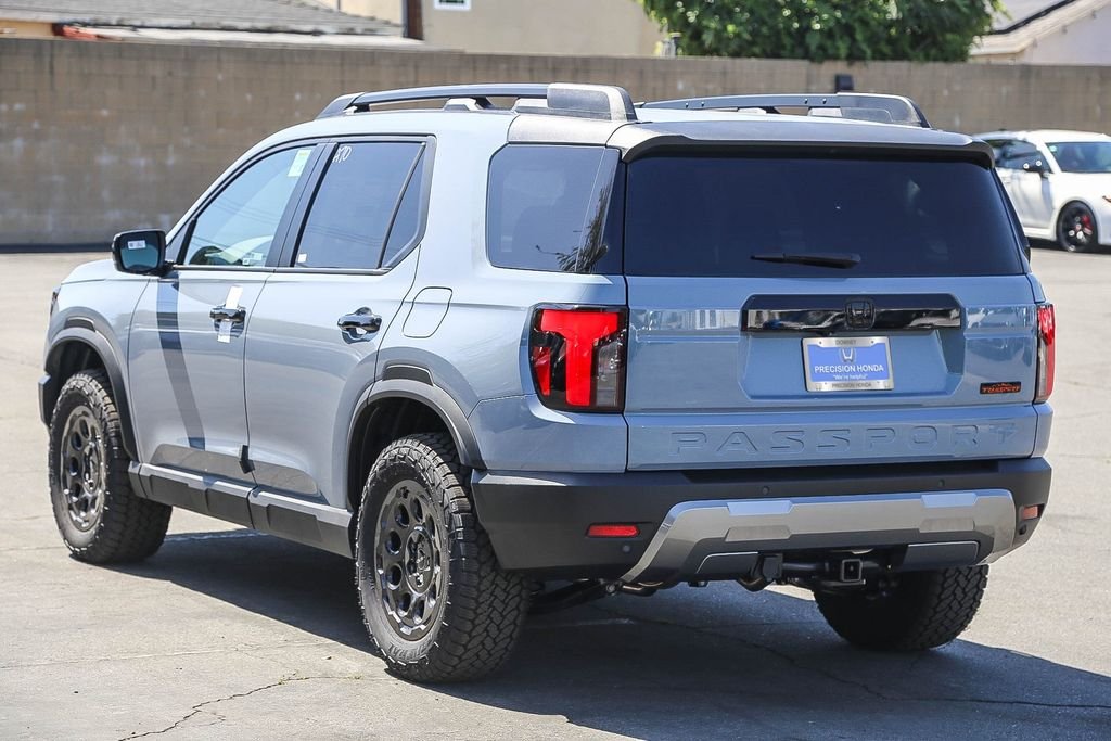 New 2026 Sonic Gray Pearl Honda TrailSport Blackout image 4