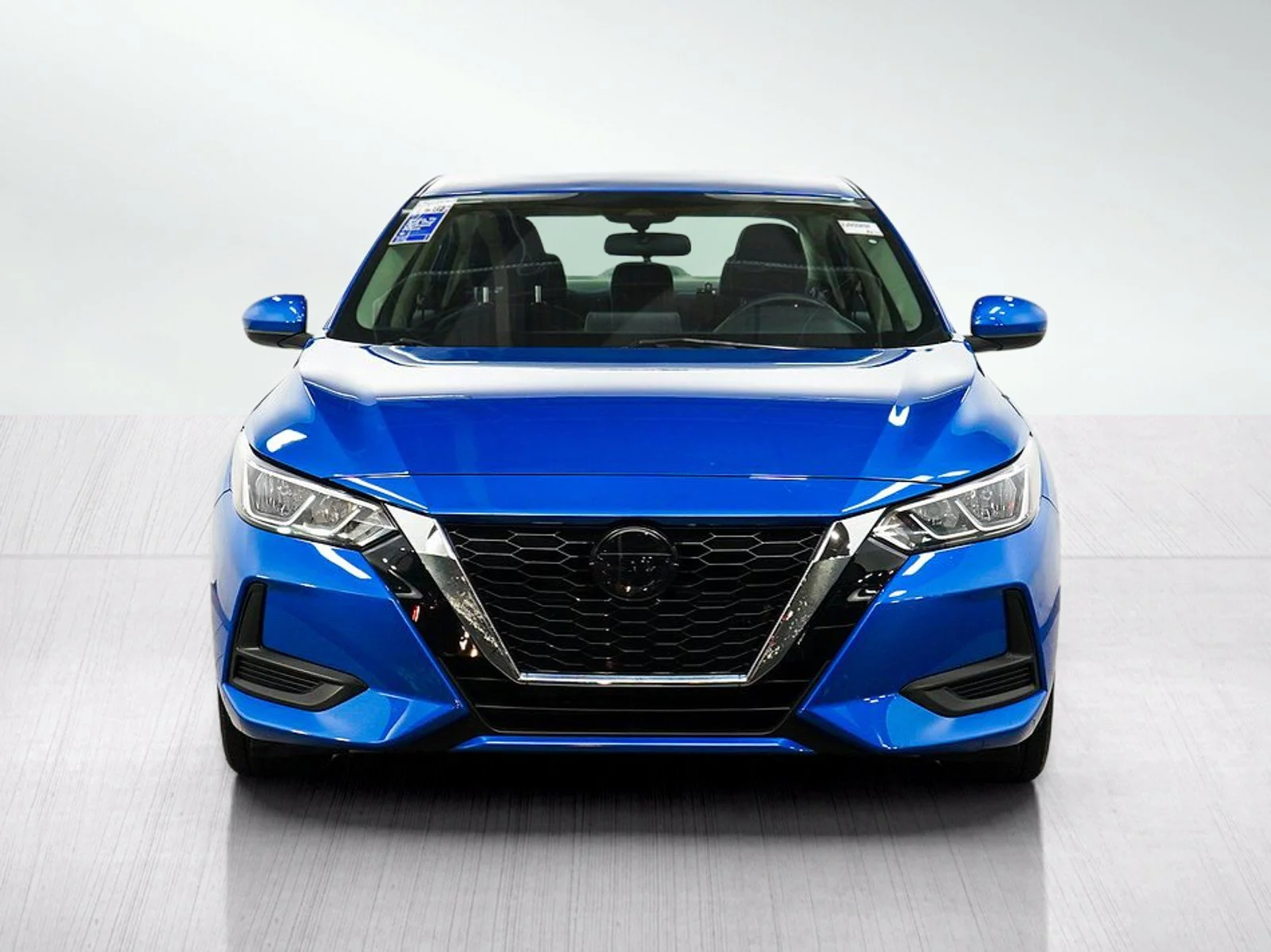 Used 2021 Blue Nissan SV image 8
