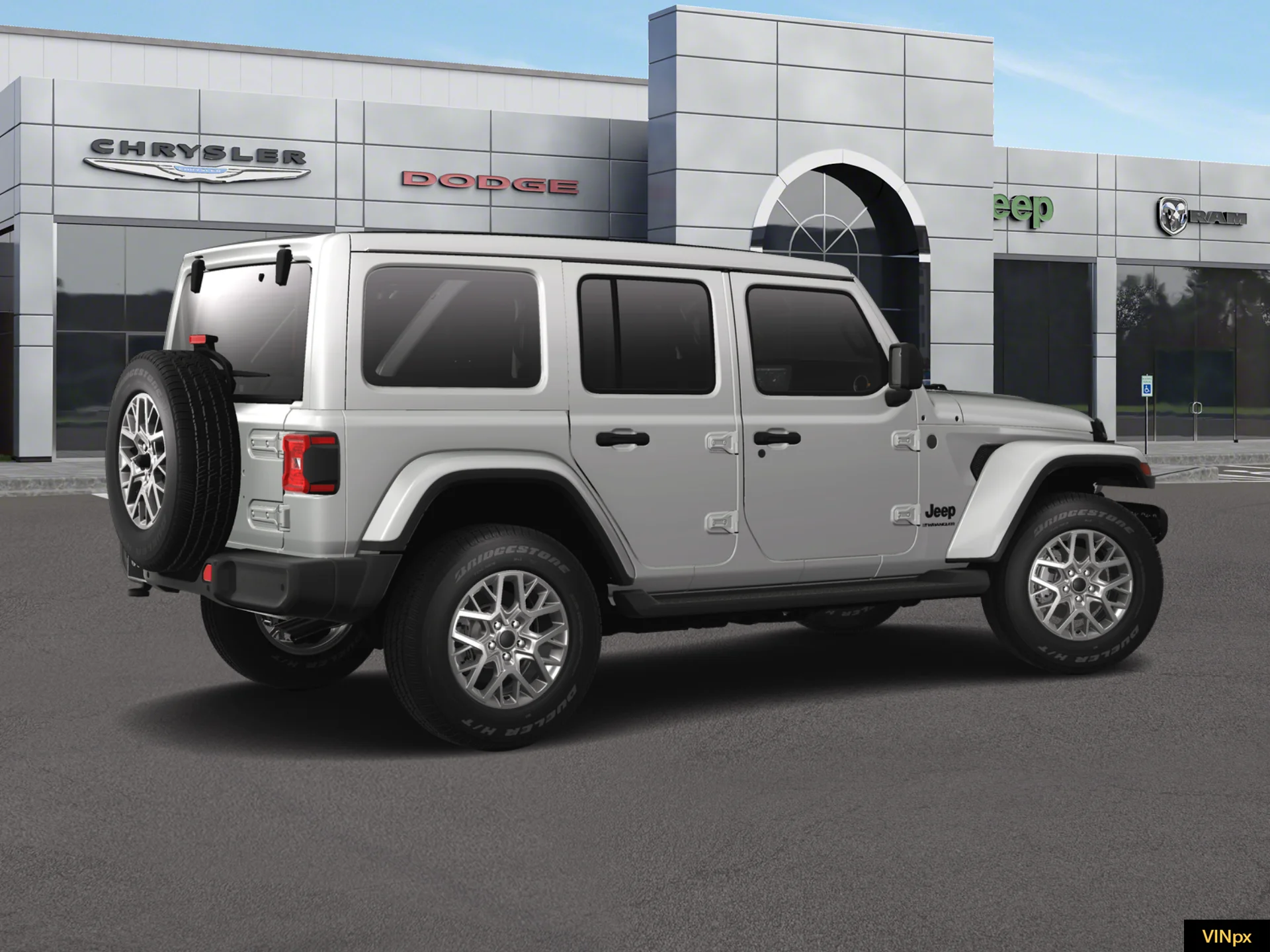 2025 Jeep Wrangler 4-Door Sahara - Photo 8