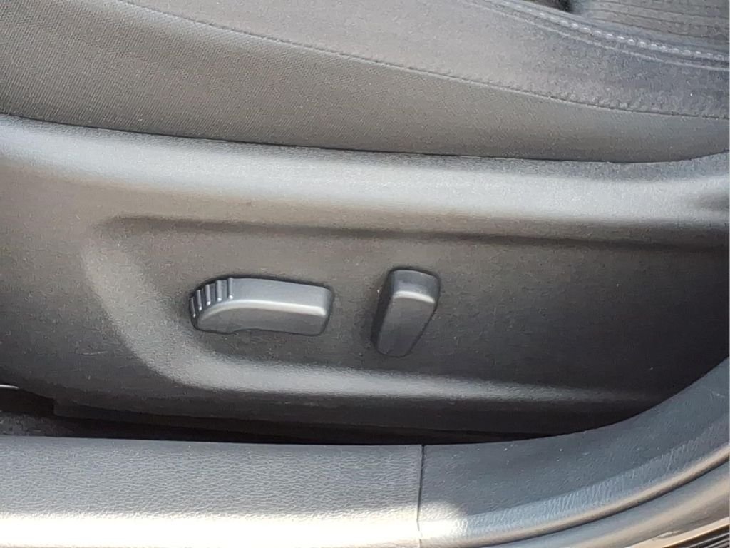 2025 Nissan Altima SV - Photo 21