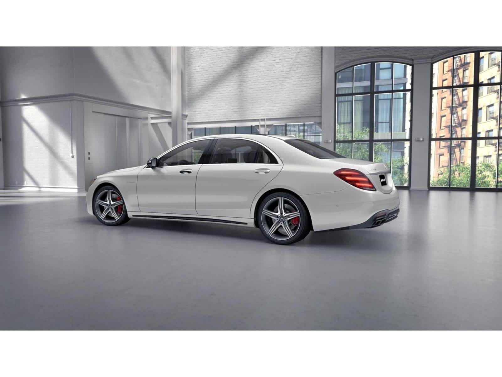 Used 2019 designo Diamond White Mercedes-Benz AMG® S 63 image 31