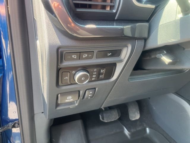 Certified Used 2023 Blue Metallic Ford XLT image 10