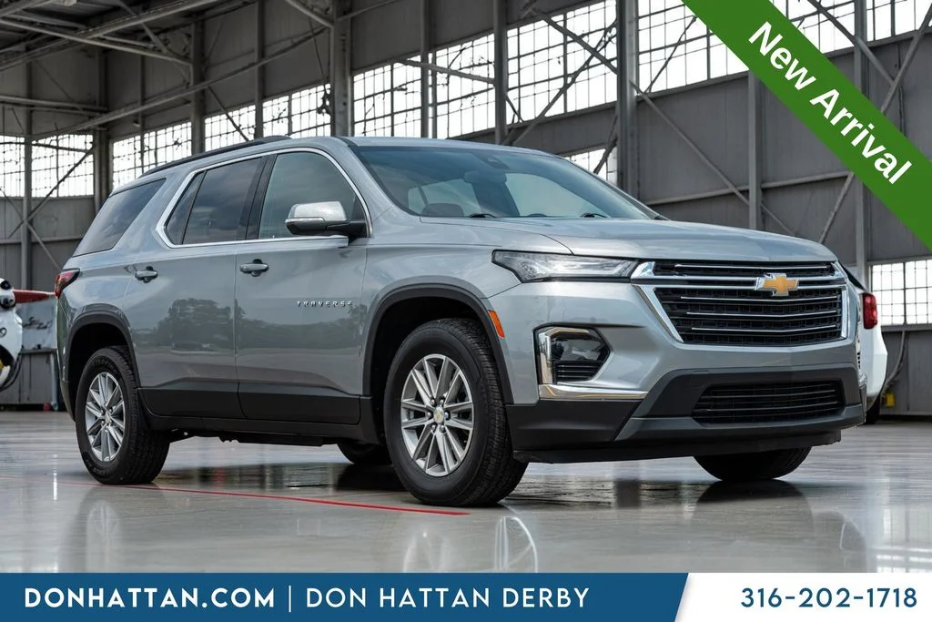 Used 2023 Gray Chevrolet LT image 39