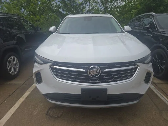 Used 2022 White Buick Preferred image 2