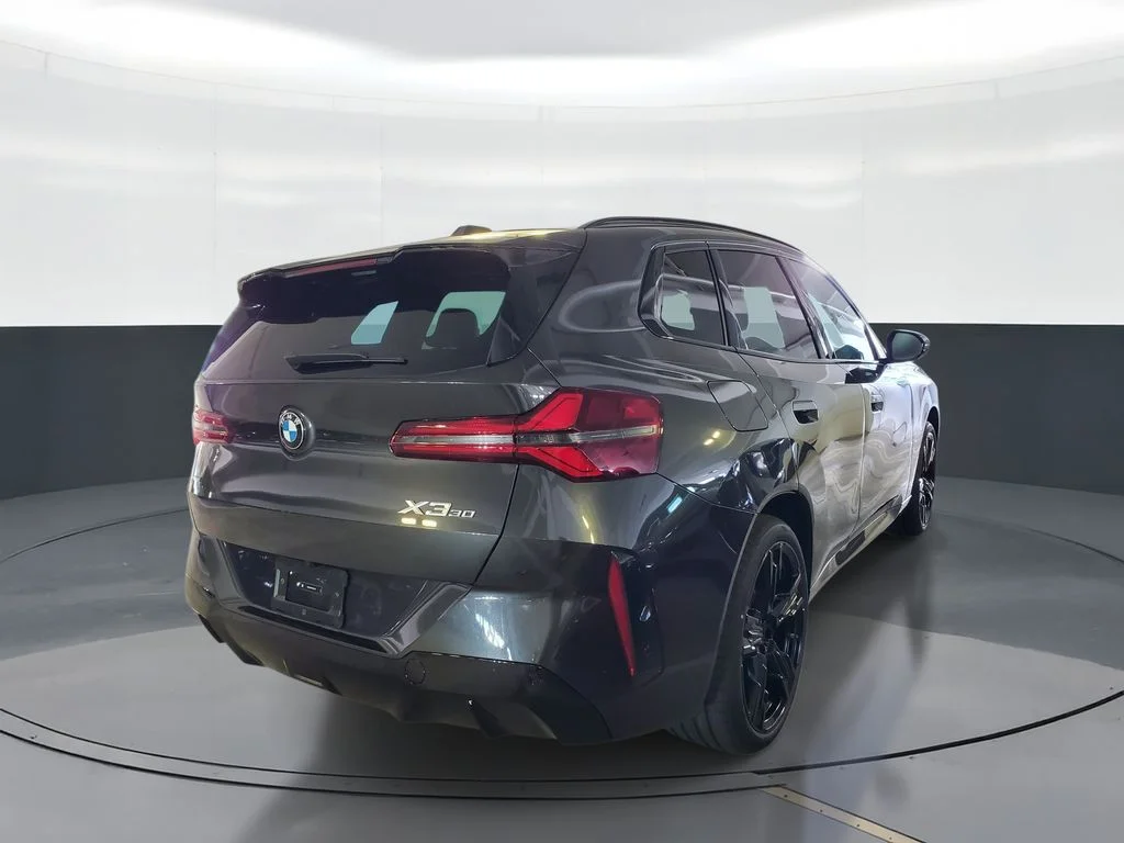 New 2026 Dark Graphite Metallic BMW 30 xDrive image 3