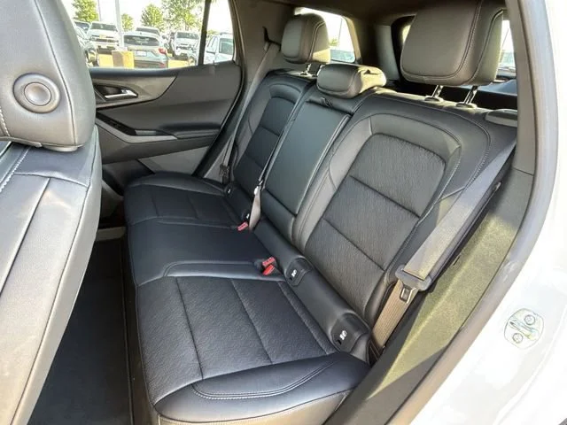 New 2026 Summit White Chevrolet LT image 26