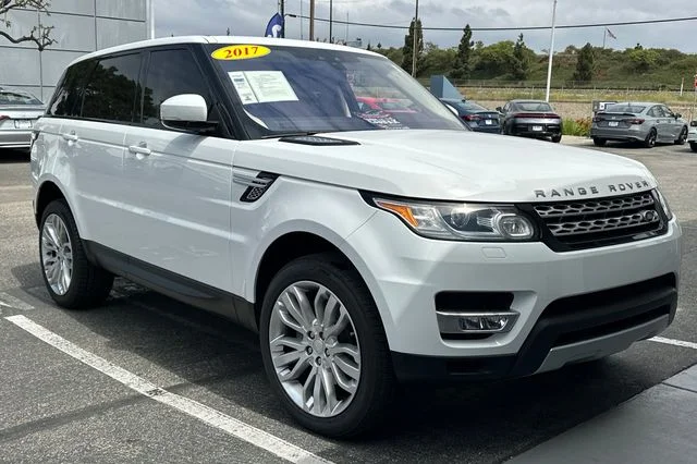 2017 Land Rover Range Rover Sport HSE - Photo 2