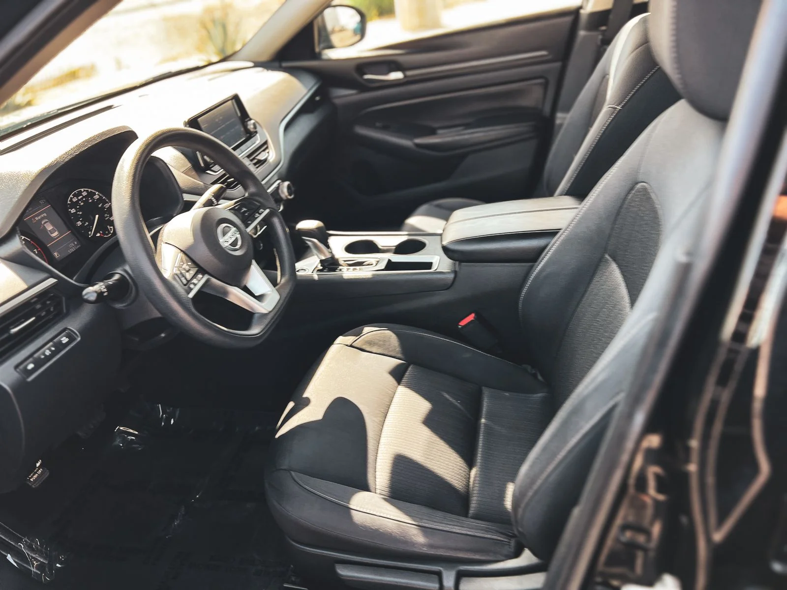 2021 Nissan Altima S - Photo 14