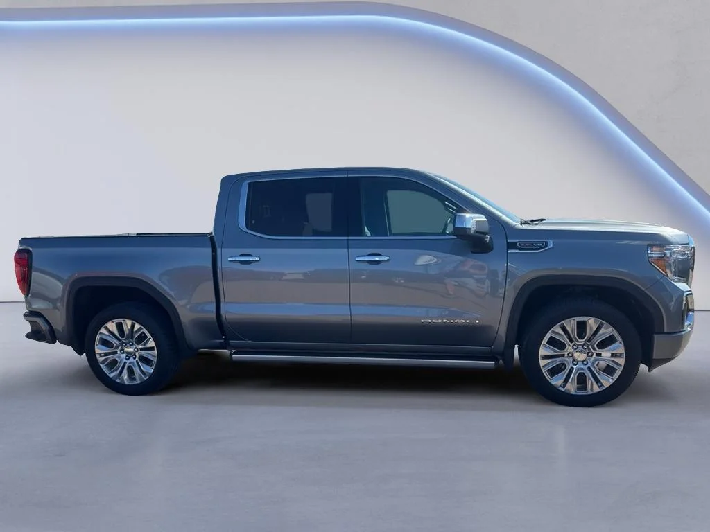 Used 2020 Satin Steel Metallic GMC Denali image 5