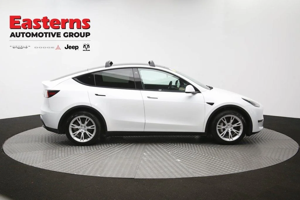 Used 2021 White Tesla Long Range image 41