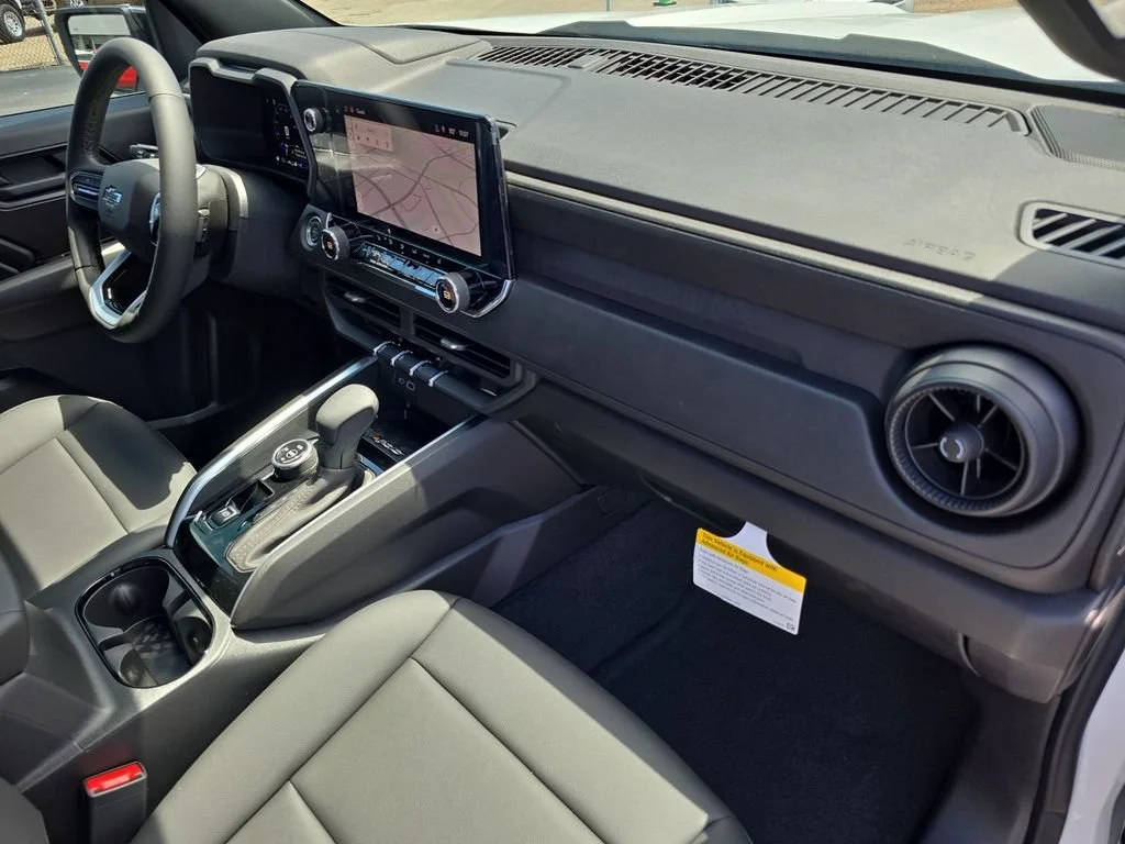 New 2026 Summit White Chevrolet Trail Boss image 34