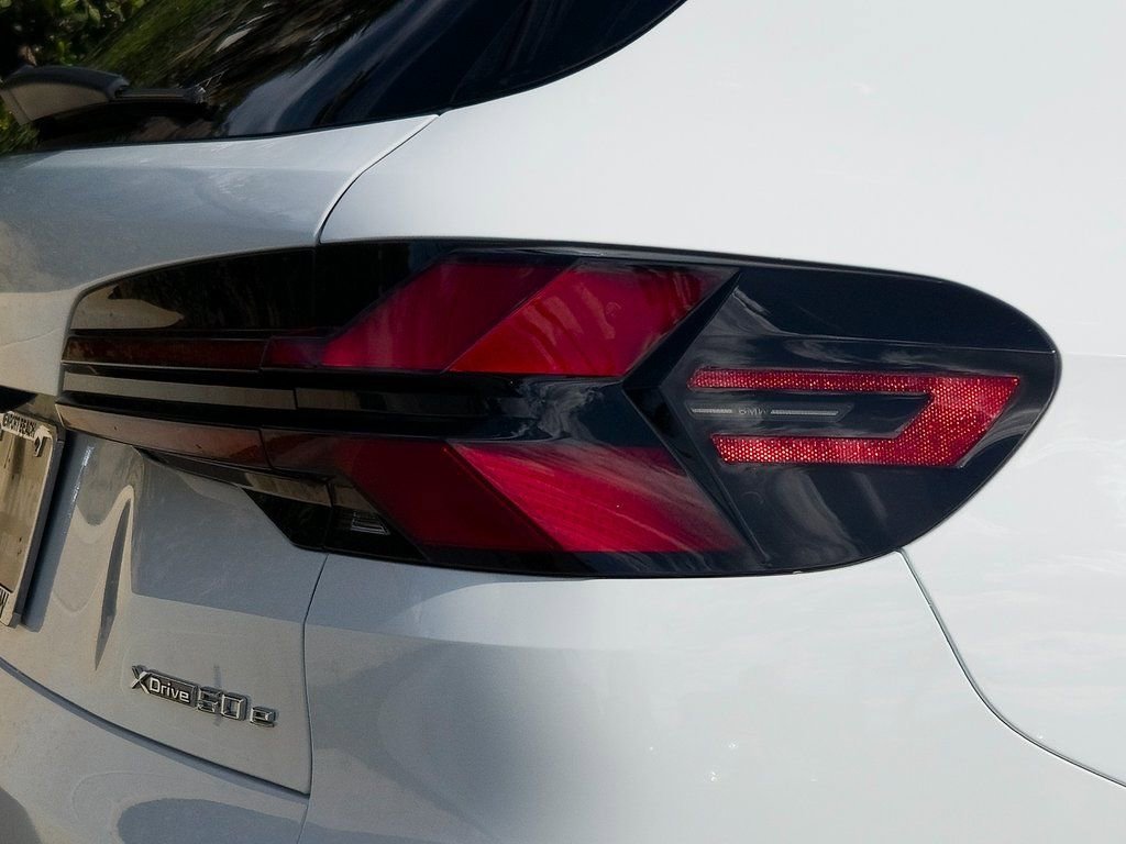 New 2026 Alpine White BMW xDrive50e image 7