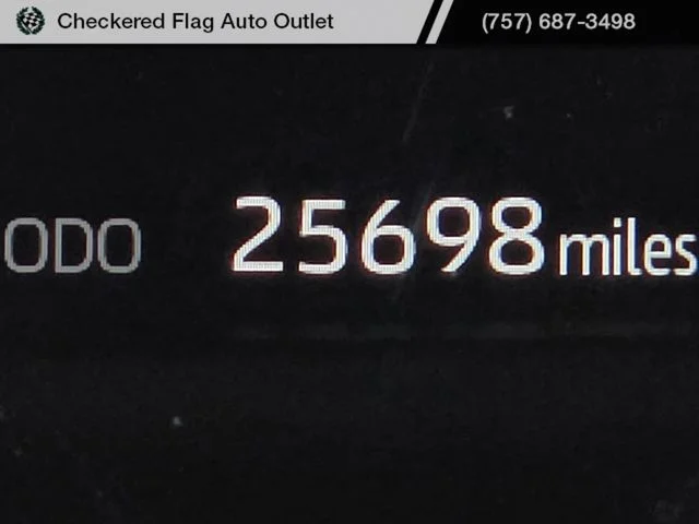 Used 2023 Magnetic Gray Metallic Toyota Platinum image 15