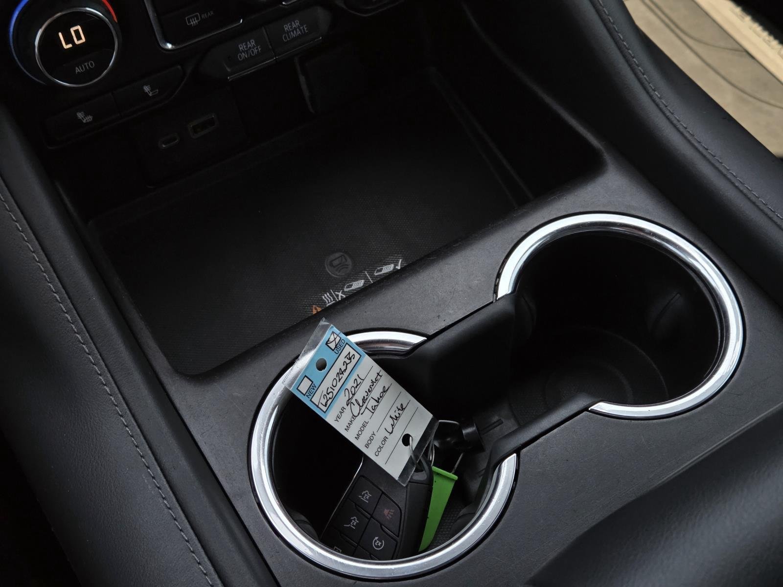 Used 2021 Summit White Chevrolet LT image 28