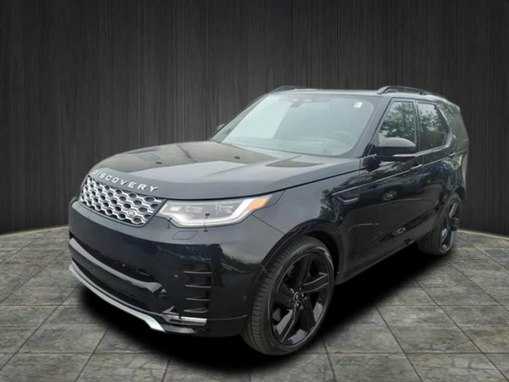 2026 Land Rover Discovery P360 Gemini Edition's photo