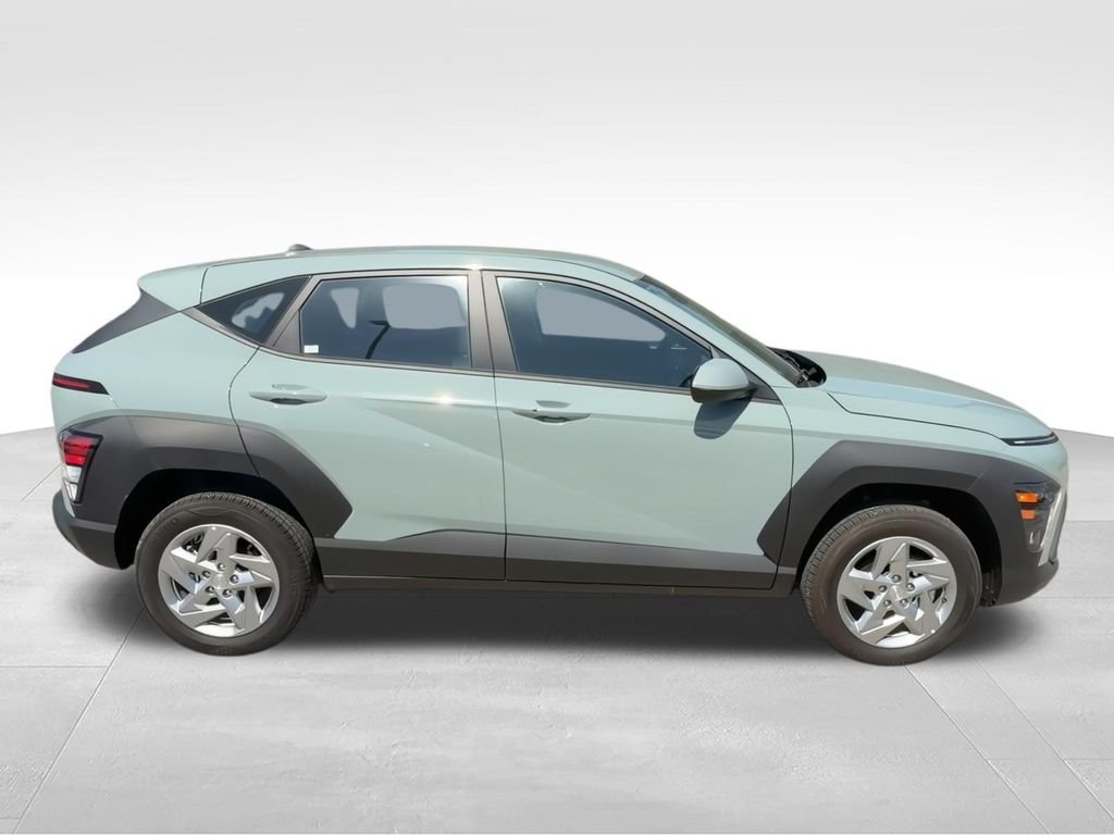 2026 Hyundai Kona SE - Photo 9