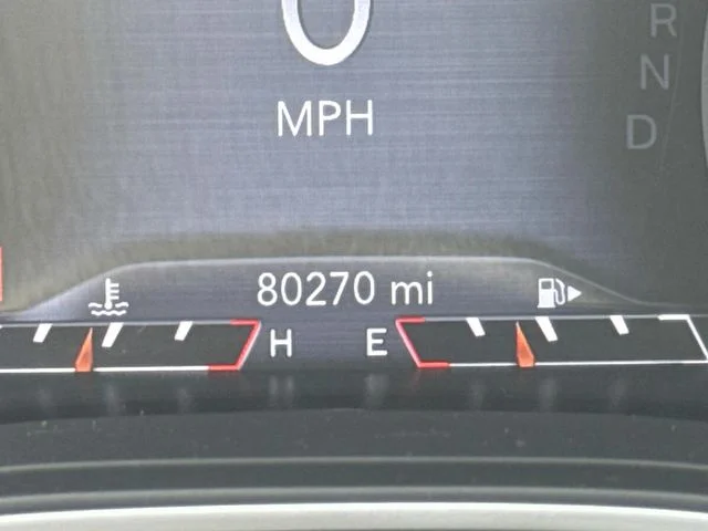 Used 2021 Orange Jeep Trailhawk image 37