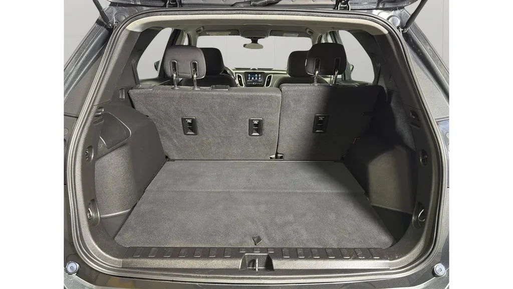 Used 2019 NIGHTFALL GRAY METALLIC Chevrolet LS image 27