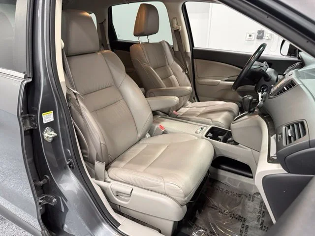 Used 2014  Honda EX-L image 29