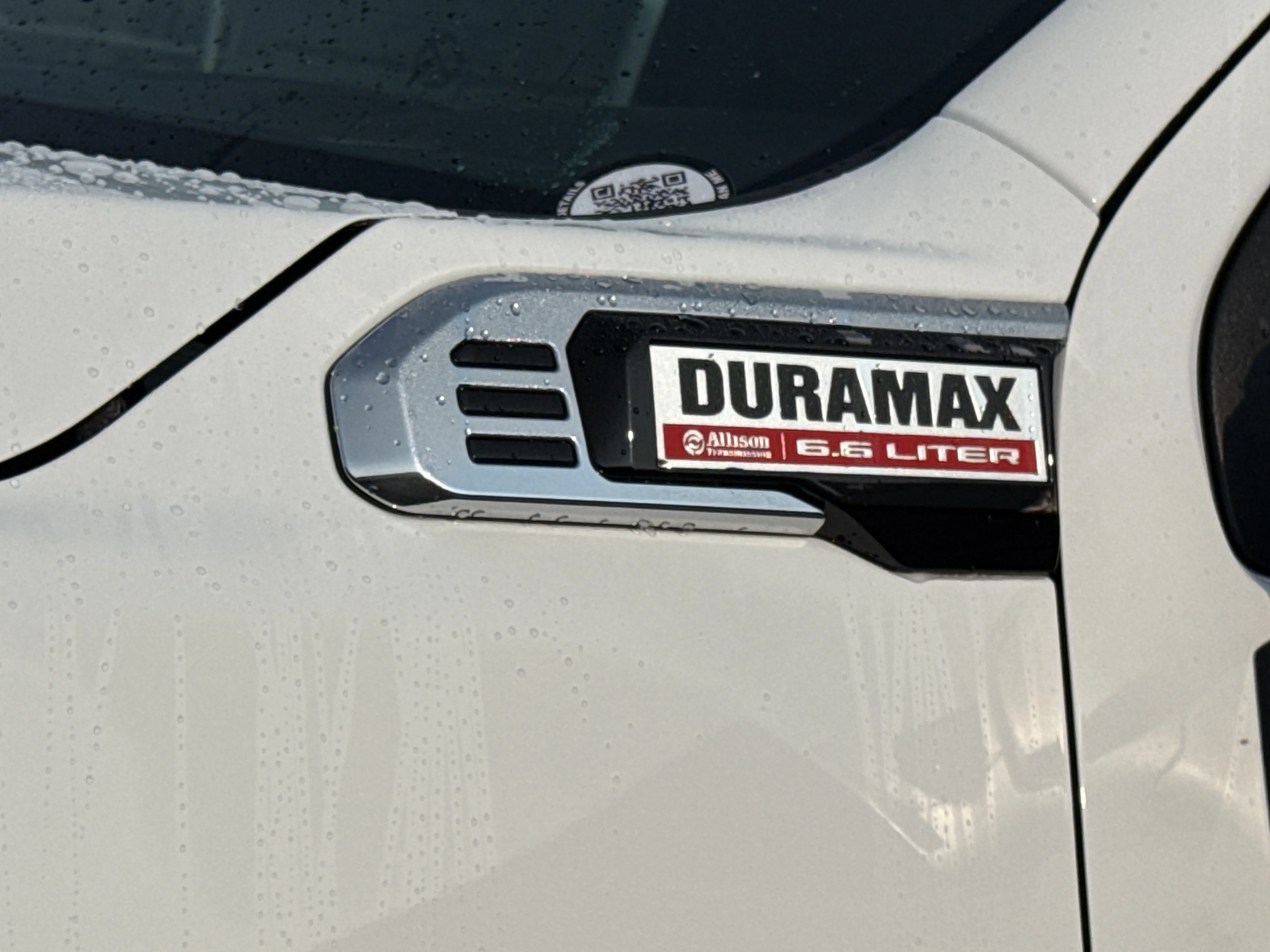 New 2026 Summit White GMC Pro 4WD image 13