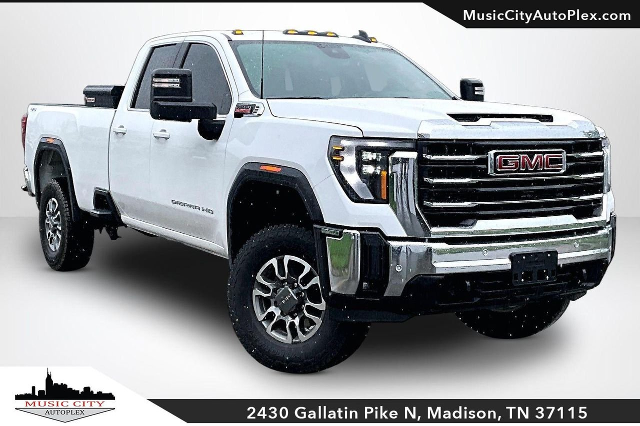 2025 GMC Sierra 4WD Double Cab Standard Box SLE's photo