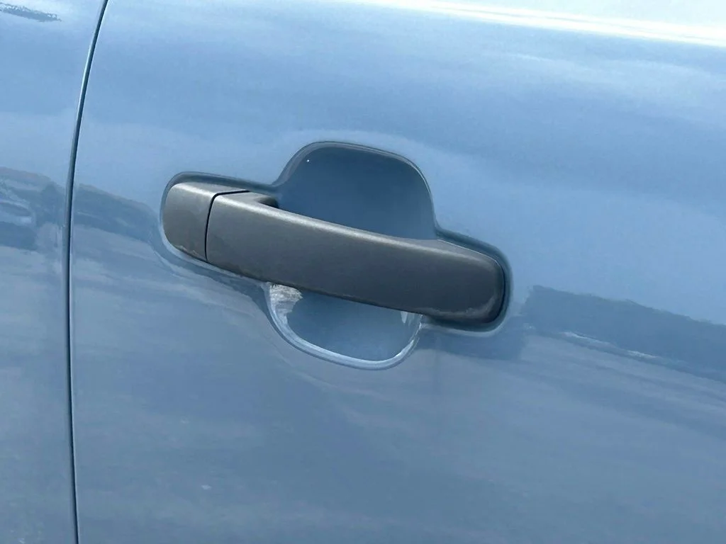 Used 2023 Azure Gray Metallic Ford XLT image 20