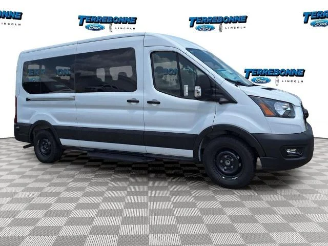 New 2026 Oxford White Ford Passenger Van XL image 23