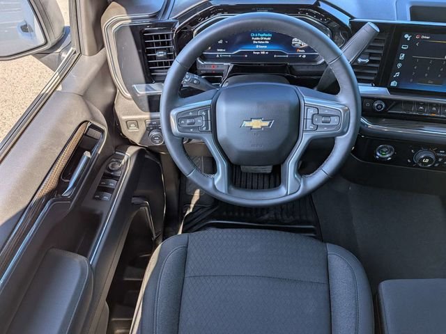 Used 2024 White Chevrolet LT image 17
