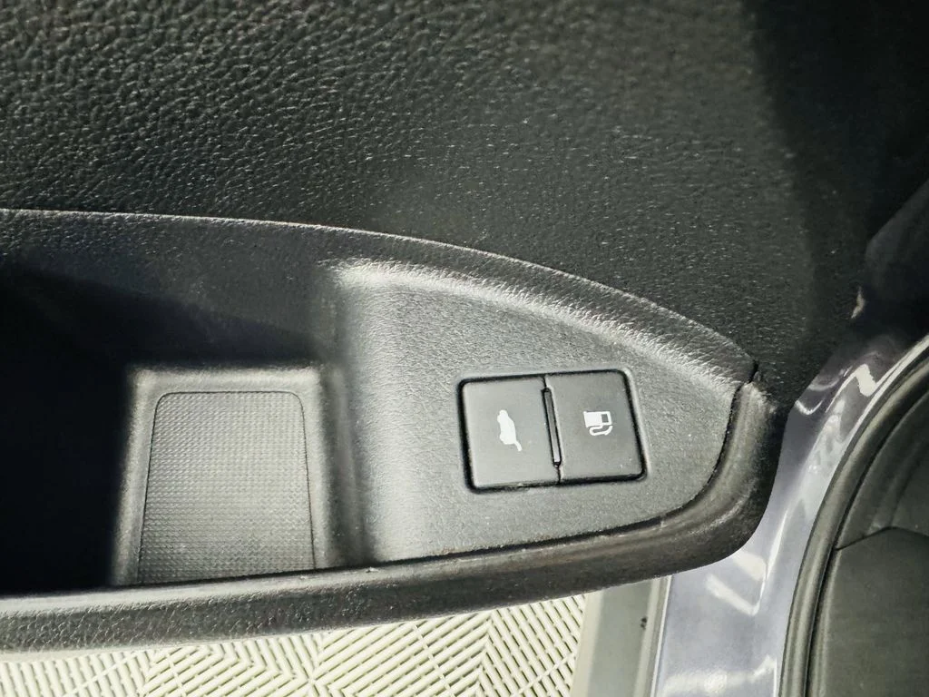 Used 2021 Gray Honda Special Edition image 9