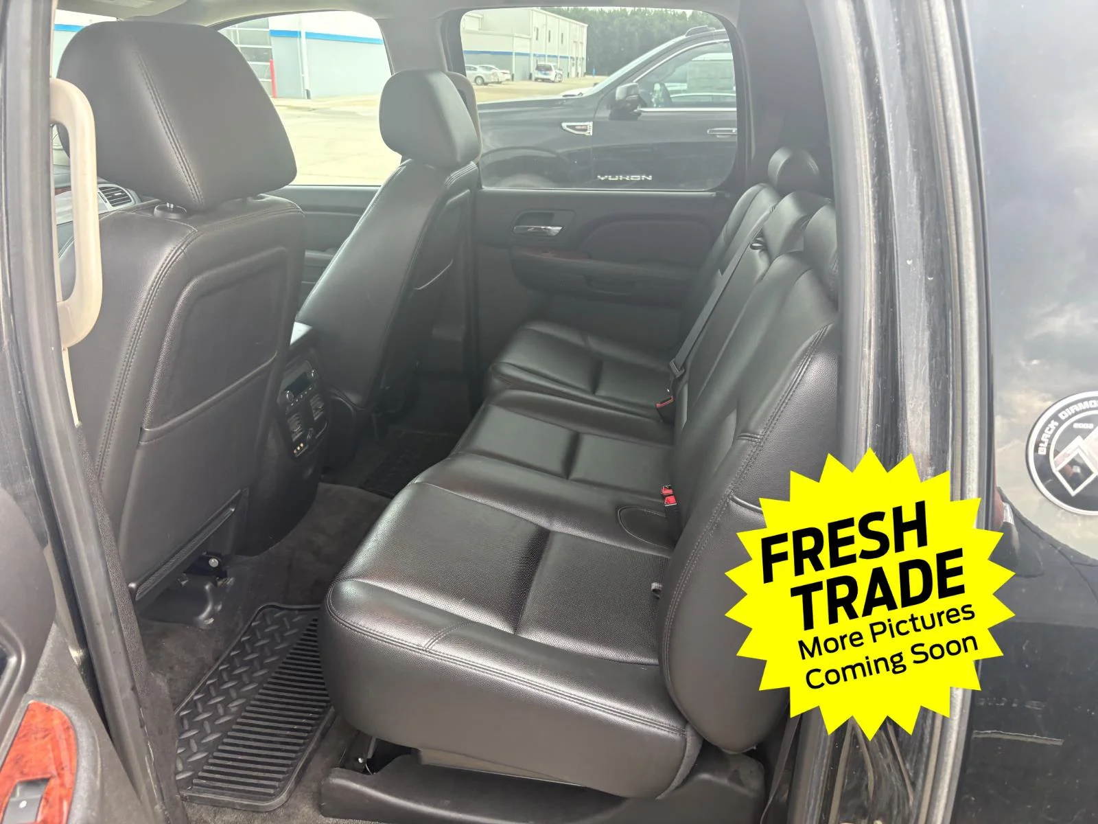 Used 2013 Black Chevrolet LTZ image 10