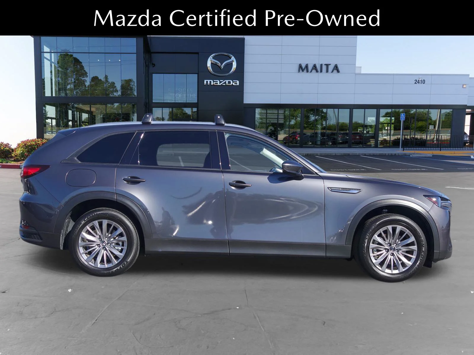 Certified Used 2024 Machine Gray Metallic Mazda Preferred image 2