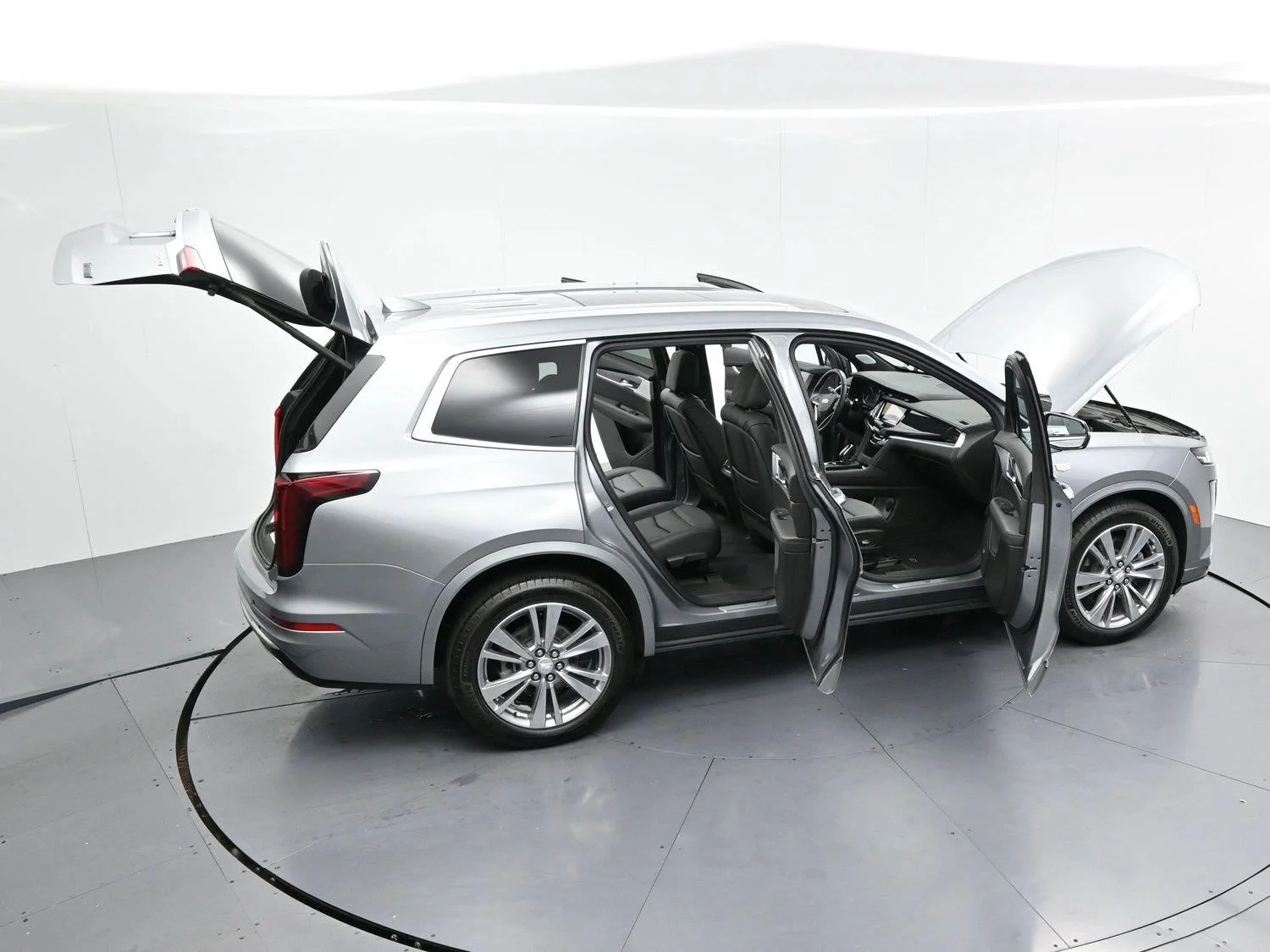 Used 2024 Argent Silver Metallic Cadillac Premium Luxury image 47