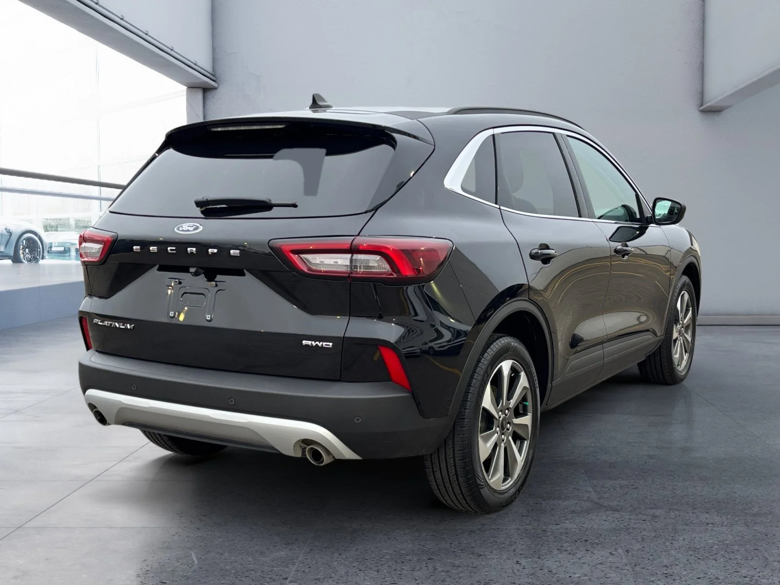 Used 2025 Black Ford Platinum image 5