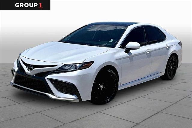 Certified Used 2023 WIND CHILL PEARL* Toyota  image 1